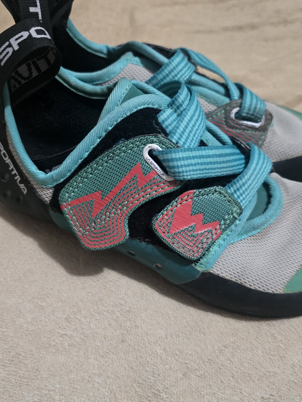La Sportiva Kids Teal and Pink Climbing Sneakers